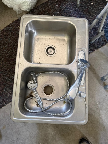 Stainless Steel 2 bay sink w/ Faucet