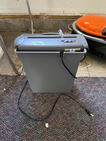 Paper Shredder - untested
