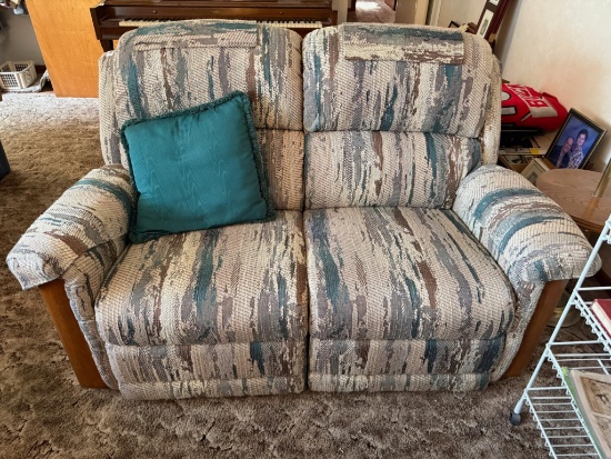 Lazy Boy Love seat double reclining