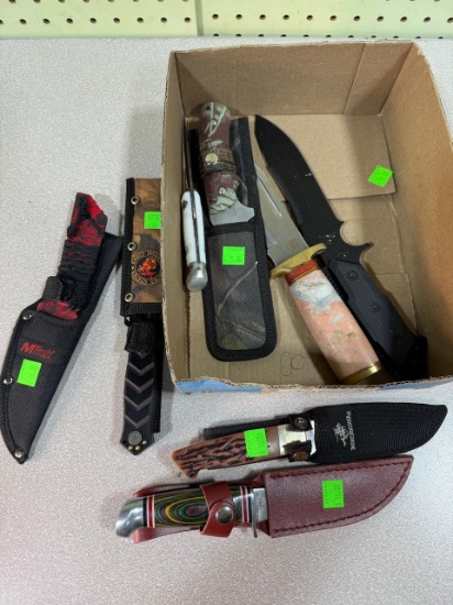 Knives with Sheaths lot of  8 - most with Sheaths