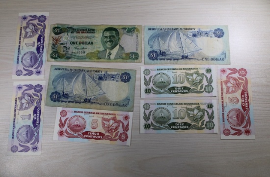 10 Pieces- Foreign Currency Collection: Bahamas, Bermuda, Nicaragua, SELLS TIMES THE MONEY