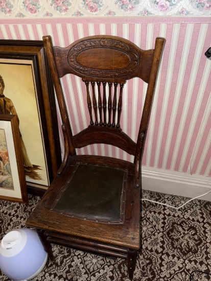Traditional Wooden Chair, Dark Brown, Wood & Leather Seat