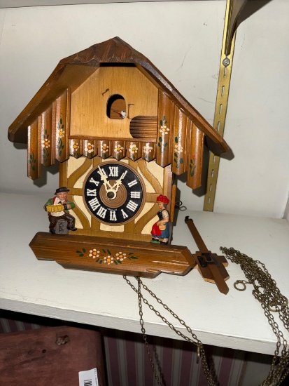 Coo - Coo Clock - likely needs repair