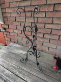Black Metal Plant Stand with Decorative Leaf Patterns, Wrought Iron Design