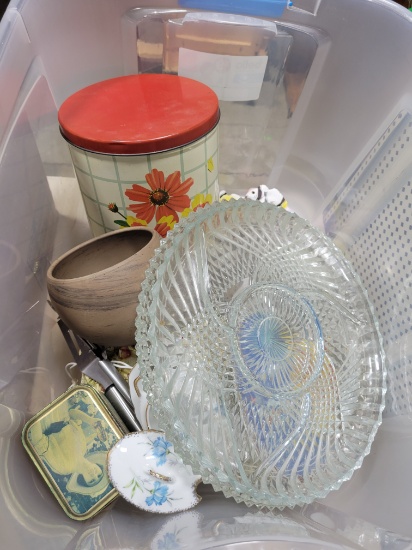 Vintage Bon Ami Tin, Floral Tin, Glass Dish, Assorted Kitchen Items