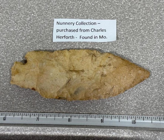 Arrowheads and Artifacts - Corner Notch 4 1/4" found in MO