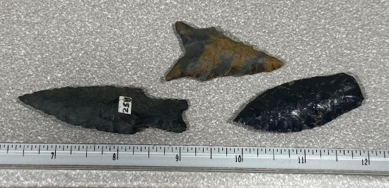 Arrowheads and Artifacts - 3 Points from Pacific Northwest largest 2 3/4"