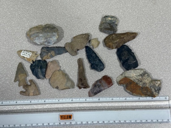 Arrowheads and Artifacts - lot of 15+ artifacts mostly from Central Ohio largest is 3"