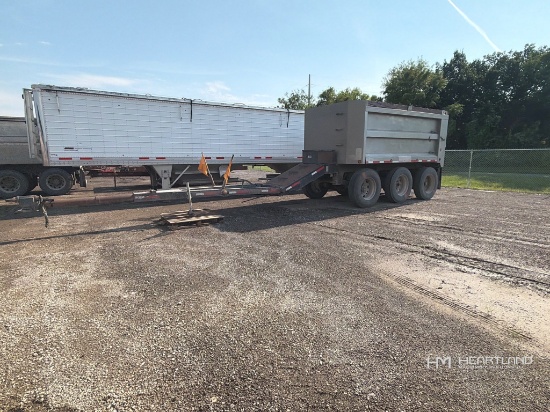 1998 Cornhusker Tri/A Pup Trailer