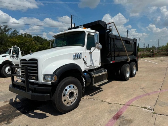 2012 MACK GU713 Tandem Dump Truck