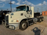 2015 MACK CXU 613 Day Cab Semi Tractor