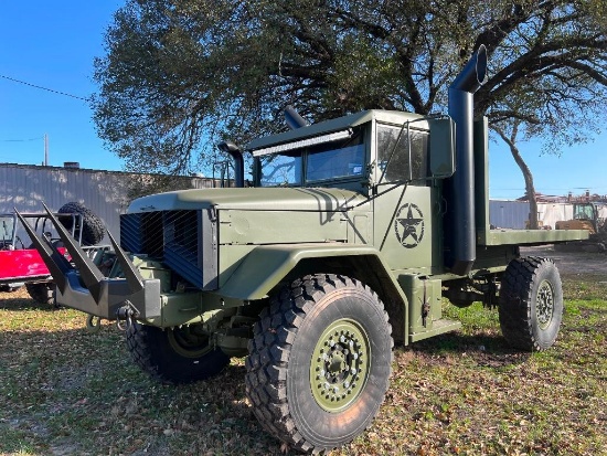 M35A2 2.5 Ton Military Truck Cargo