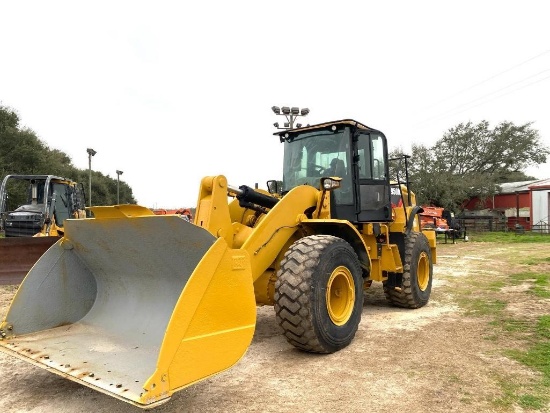 2017 CAT 950M Wheel Loader