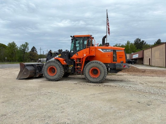 2019 Doosan DL 300-5 Wheel Loader