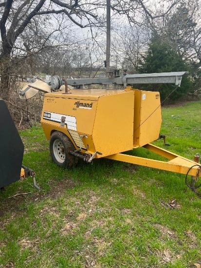 Allmand Maxi Lite 695 Light Tower