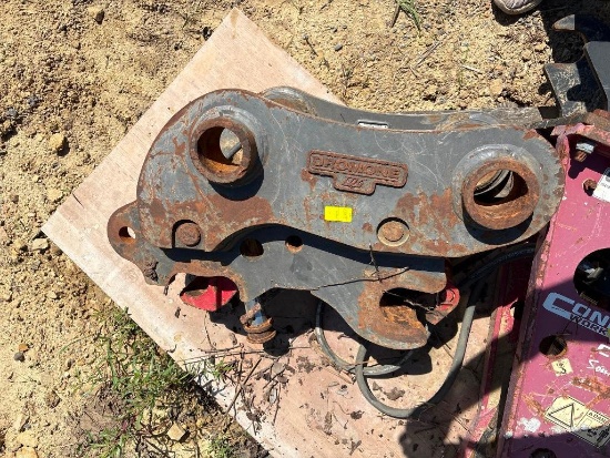 2019 Dromone Tag JD200/160 Quick Coupler