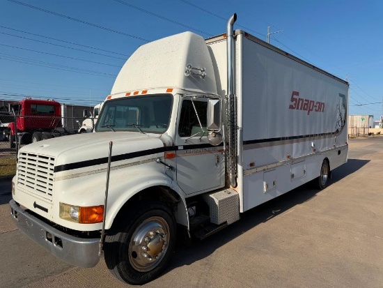 1997 International DT466 Snap on Tool Truck