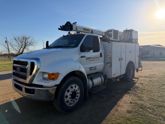 2015 Ford F750XLT Super Duty Service Truck w/ Palfinger Crane