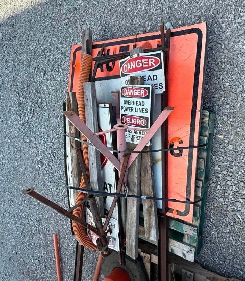 Caution signs, tripods, danger signs, construction signs