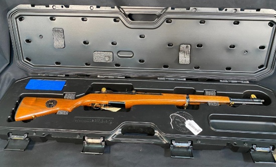 World War II Comm.  M1 Garand
