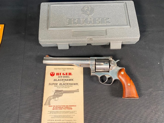 Ruger  Redhawk .44 mag. Revolver
