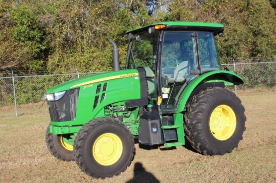 2021 John Deere 5100E MFWD tractor