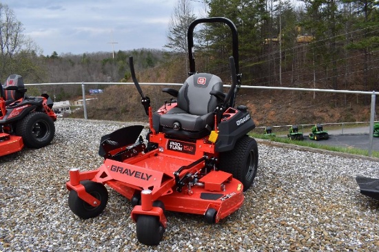 Gravely Pro-Turn 152 Zero-Turn mower