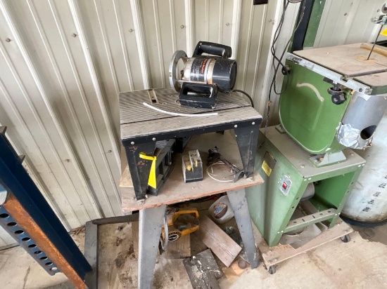 Black & Decker router w/table