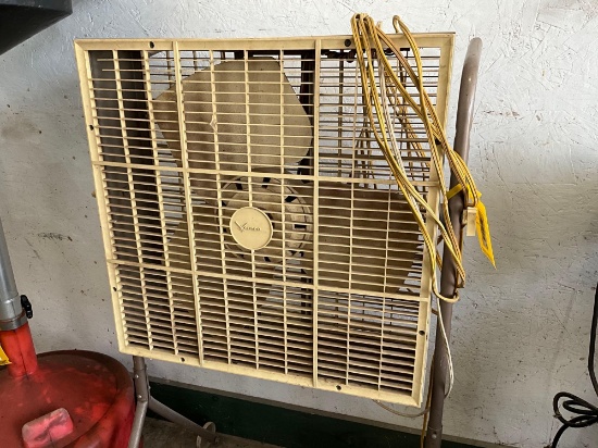 Box fan on stand