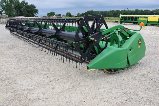 2009 John Deere 635F