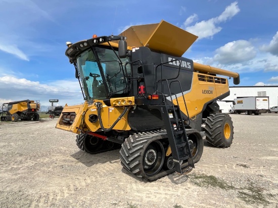 2015 CLAAS LEXION 740TT