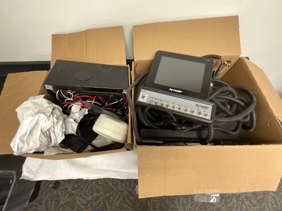 Ag Leader GPS 800 with 6500 GPS Receiver