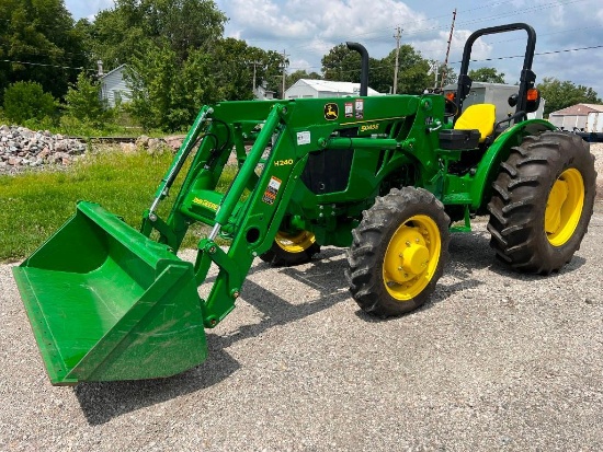 2016 John Deere 5045E MFWD tractor