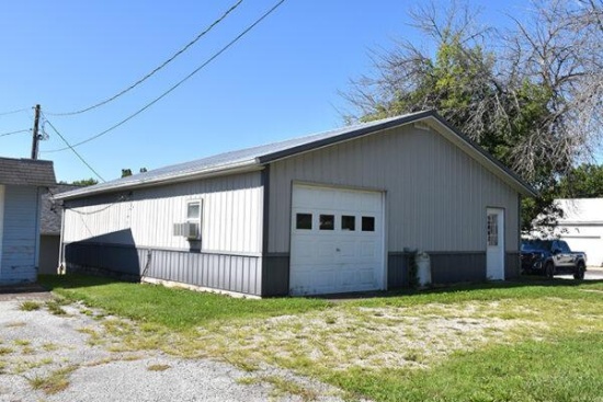 Tract 3- Garage & Office Building