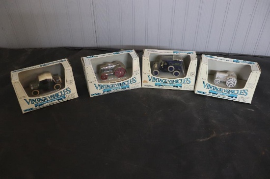 (4) ERTL 1/43rd Scale Vintage Vehicles