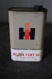 INTERNATIONAL HARVESTER METAL MILKER PUMP OIL CAN