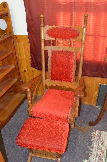 ANTIQUE STICK & BALL ROCKING CHAIR W/STOOL