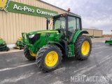 2019 John Deere 6110M