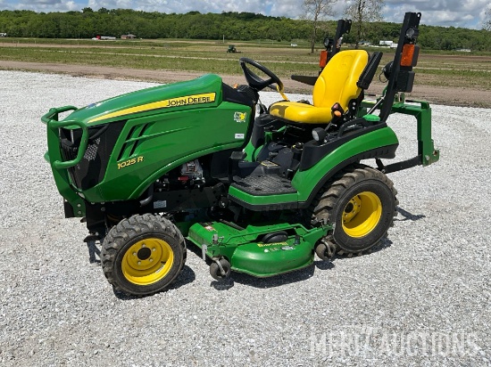 2015 John Deere 1025R