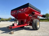 2010 Brent 678 Grain Cart