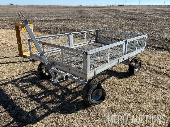 48in. x 72in. lawn wagon