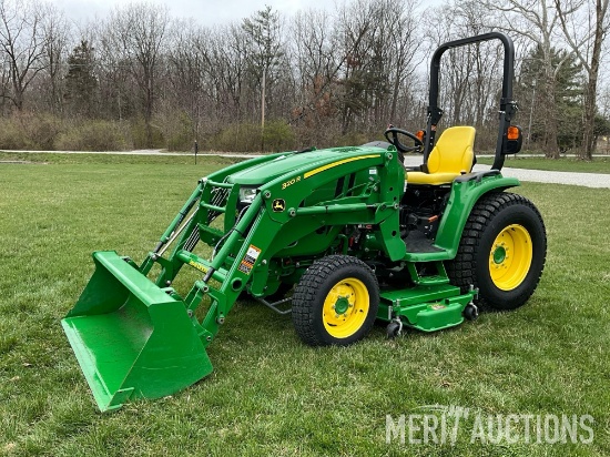 2019 John Deere 3033R