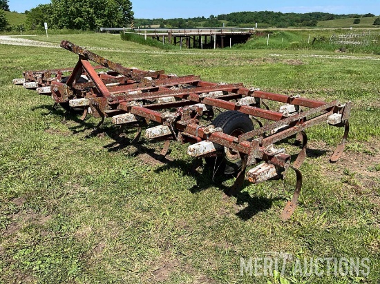 3pt. Noble field cultivator