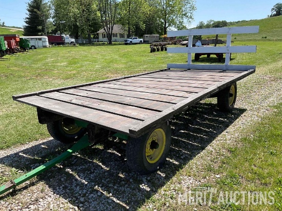 7.5ft. x 14ft. Hay rack