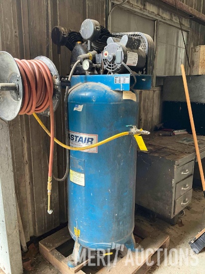Castair upright air compressor