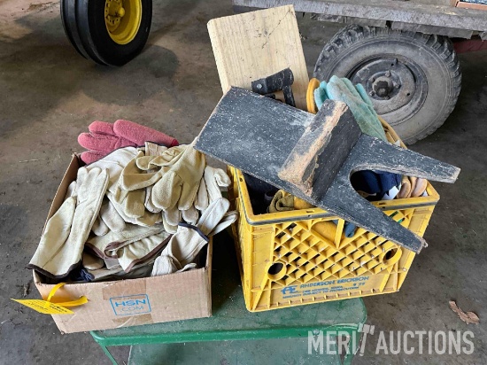 (2) boxes of gloves