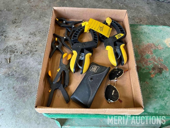 Quantity of clamps