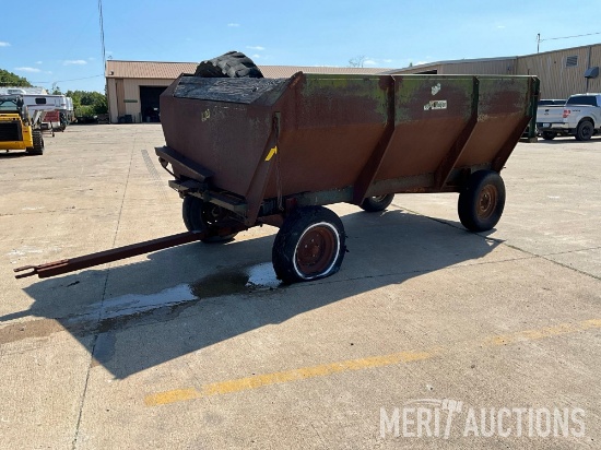 S&N Model 200 Power Wagon 12ft. silage wagon on gear