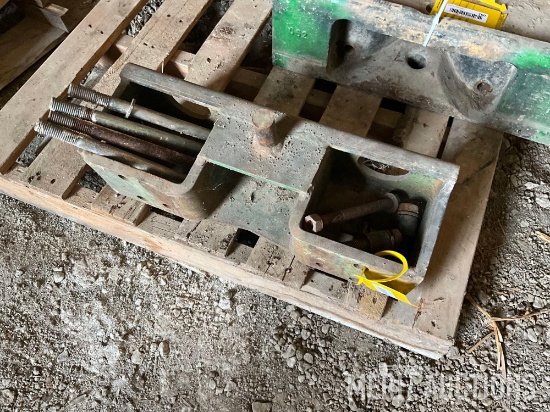 John Deere weight bracket