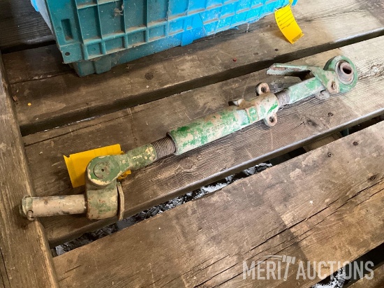 John Deere top link
